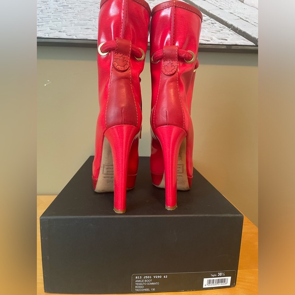 Dsquared2 Red Ankle Boots - Picture 13 of 17